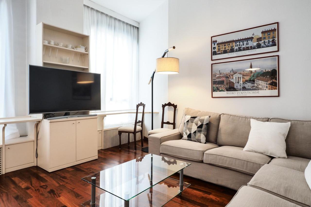 Duomo Luxury Apartment VI Милан Экстерьер фото