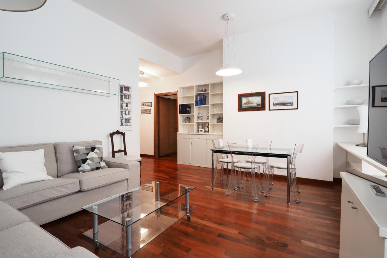 Duomo Luxury Apartment VI Милан Экстерьер фото